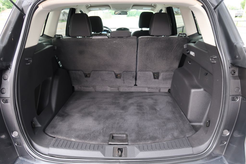 2016 Ford Escape Image 11