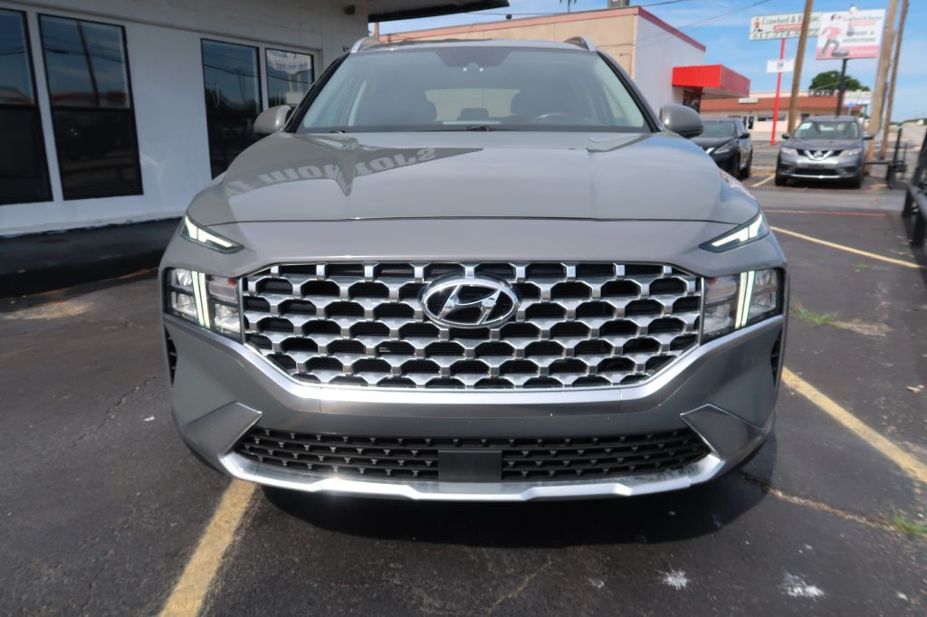 2021 Hyundai Santa Fe Image 2