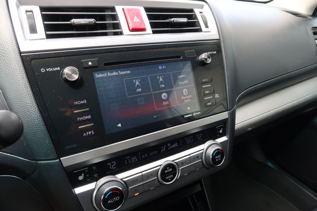 2017 Subaru Legacy Image 14