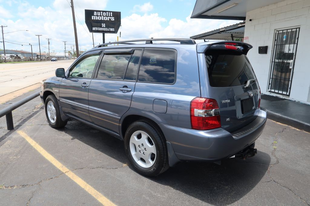 2004 Toyota Highlander Image 4