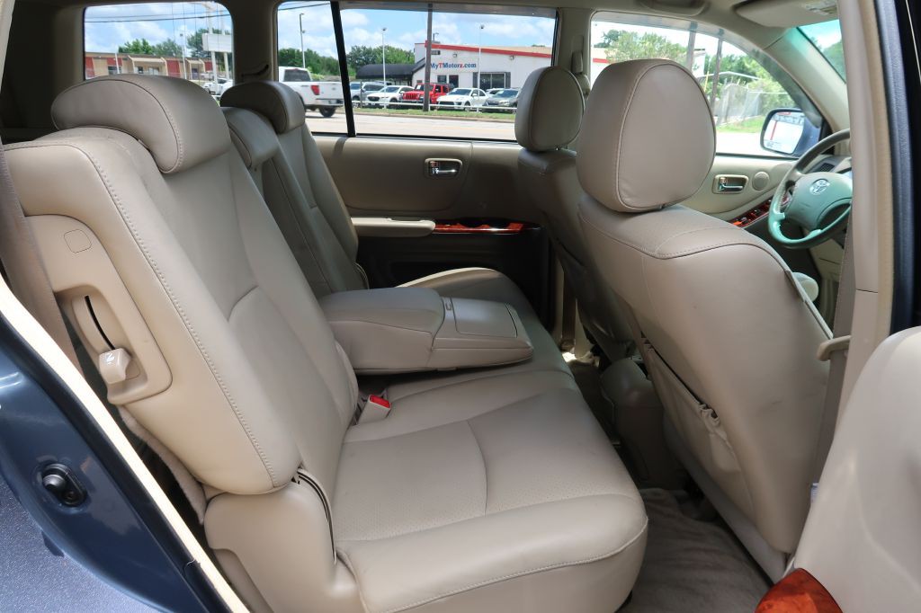 2004 Toyota Highlander Image 11