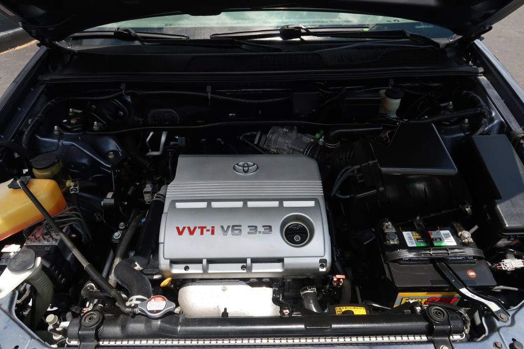 2004 Toyota Highlander Image 12
