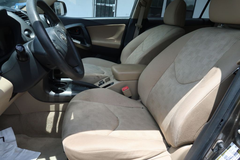 2011 Toyota Rav4 Image 5