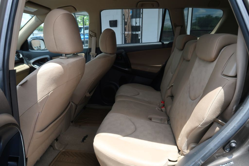 2011 Toyota Rav4 Image 7