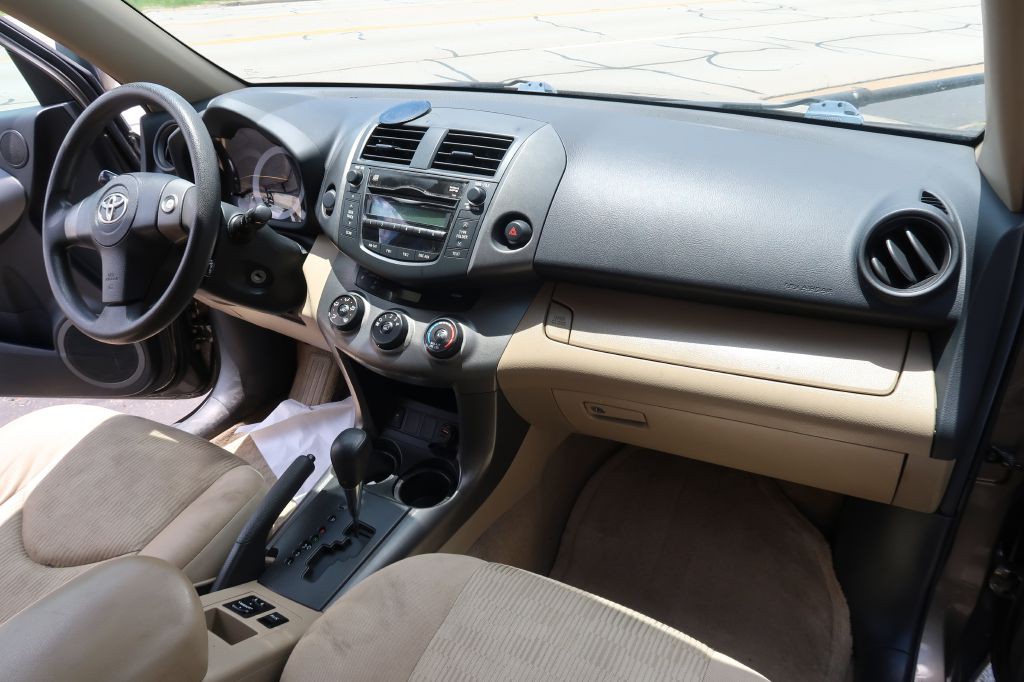 2011 Toyota Rav4 Image 10