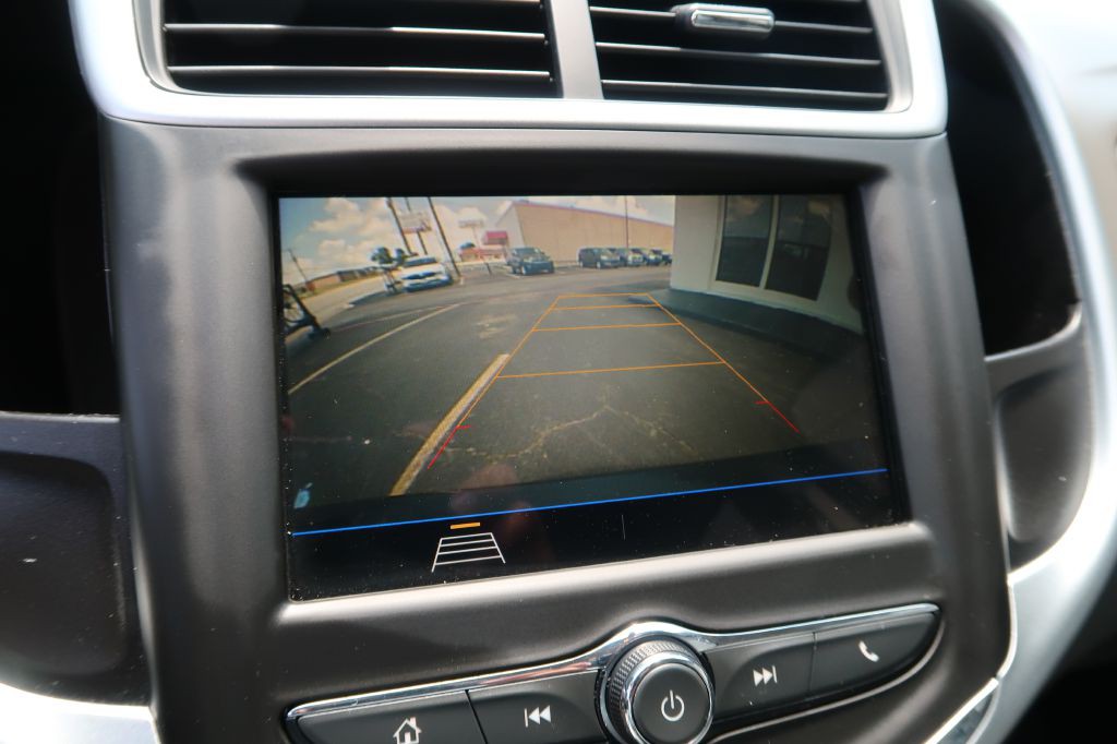 2019 Chevrolet Sonic Image 12