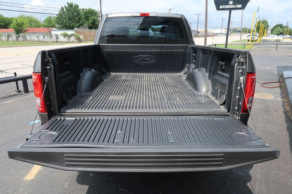 2015 Ford F-150 Image 11