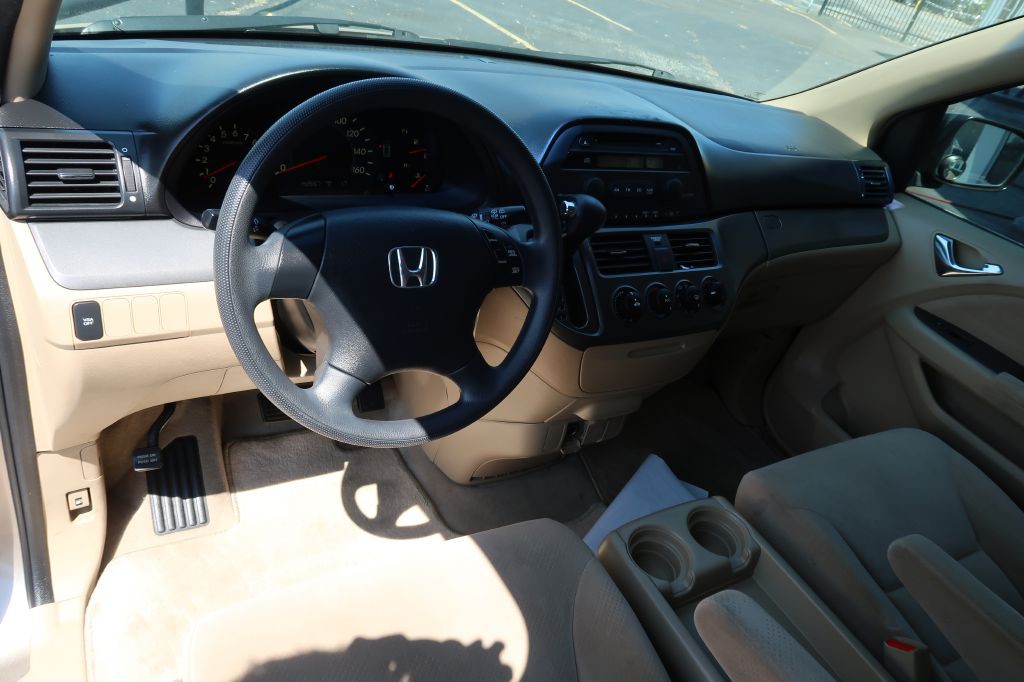 2007 Honda Odyssey Image 6