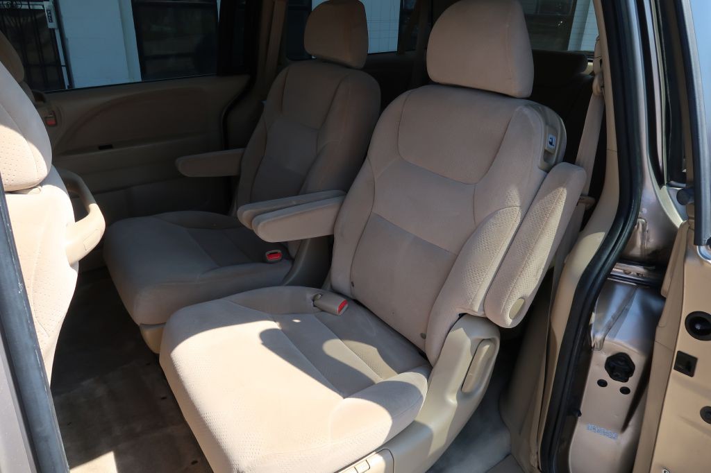 2007 Honda Odyssey Image 7