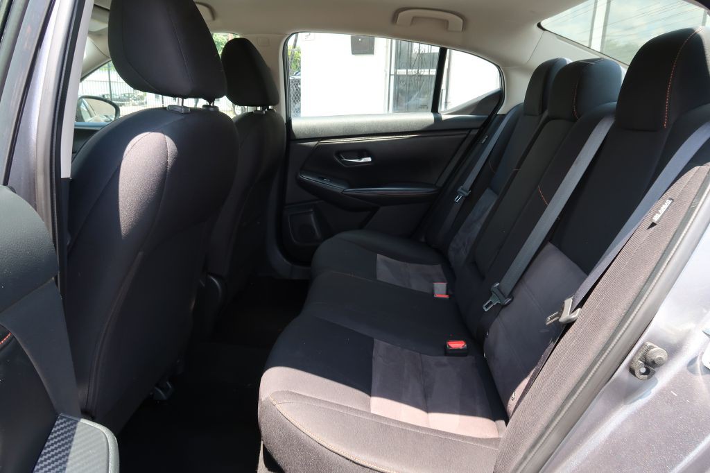 2022 Nissan Sentra Image 8