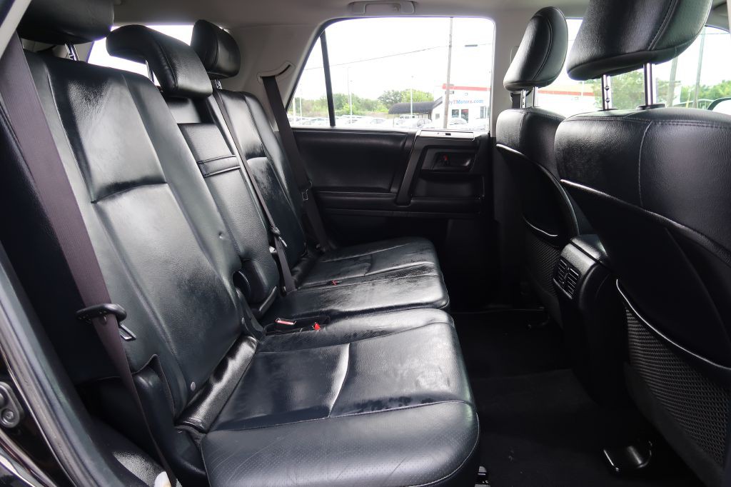 2013 Toyota 4Runner Image 10