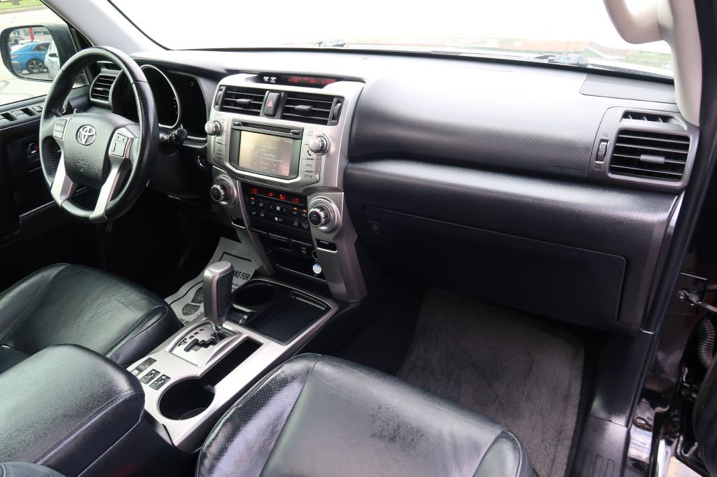 2013 Toyota 4Runner Image 12