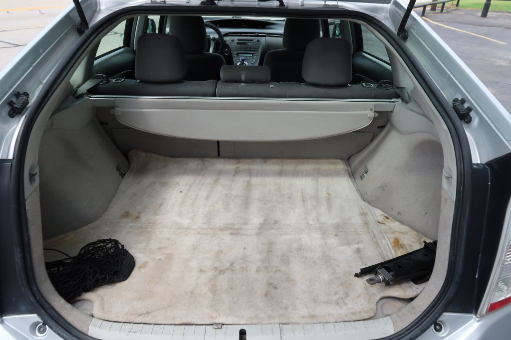 2011 Toyota Prius Image 10