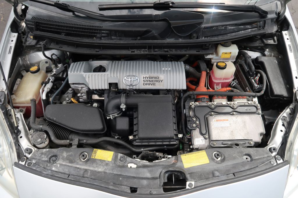 2011 Toyota Prius Image 11