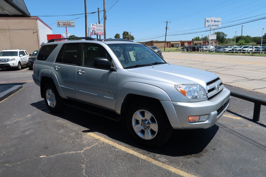 2004 Toyota 4Runner Image 2