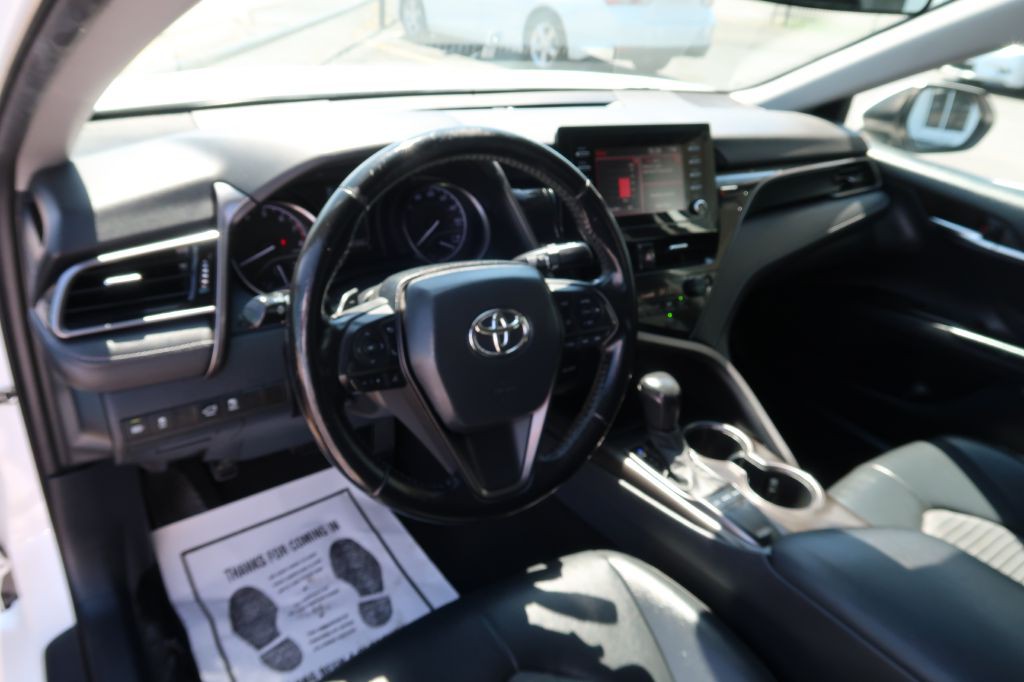 2022 Toyota Camry Image 6