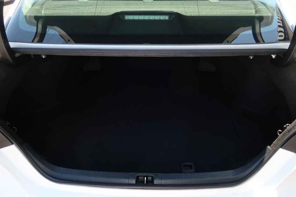 2022 Toyota Camry Image 11