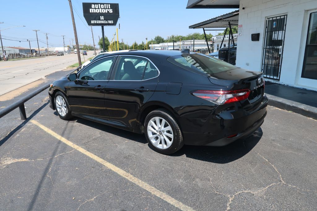 2023 Toyota Camry Image 4