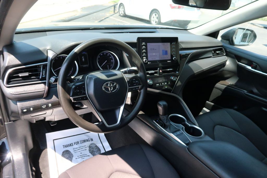 2023 Toyota Camry Image 6