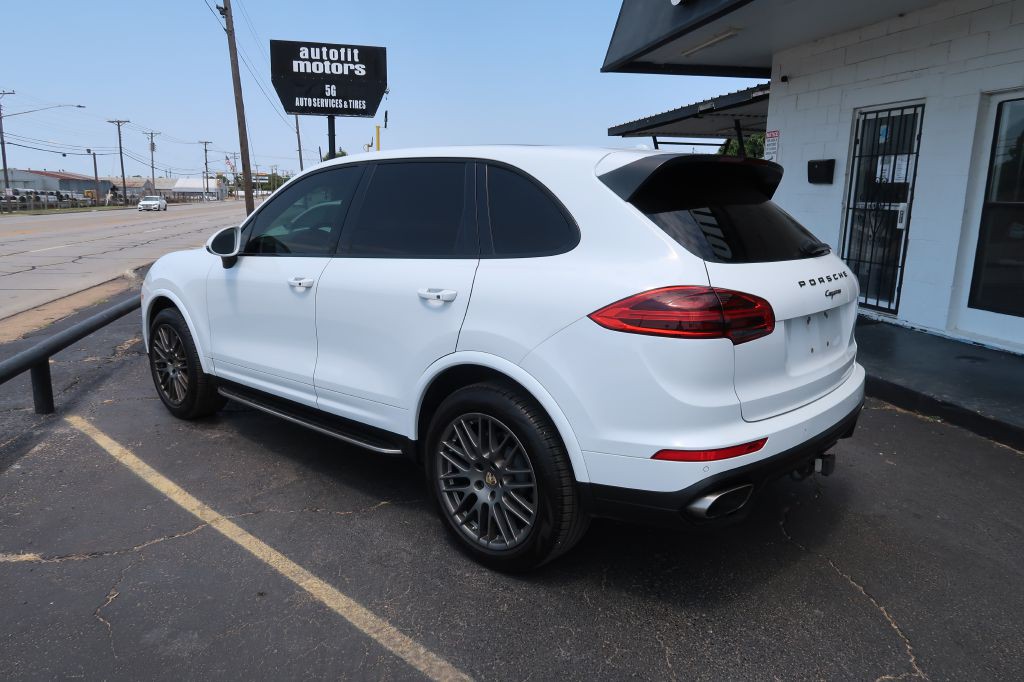 2017 Porsche Cayenne Image 6