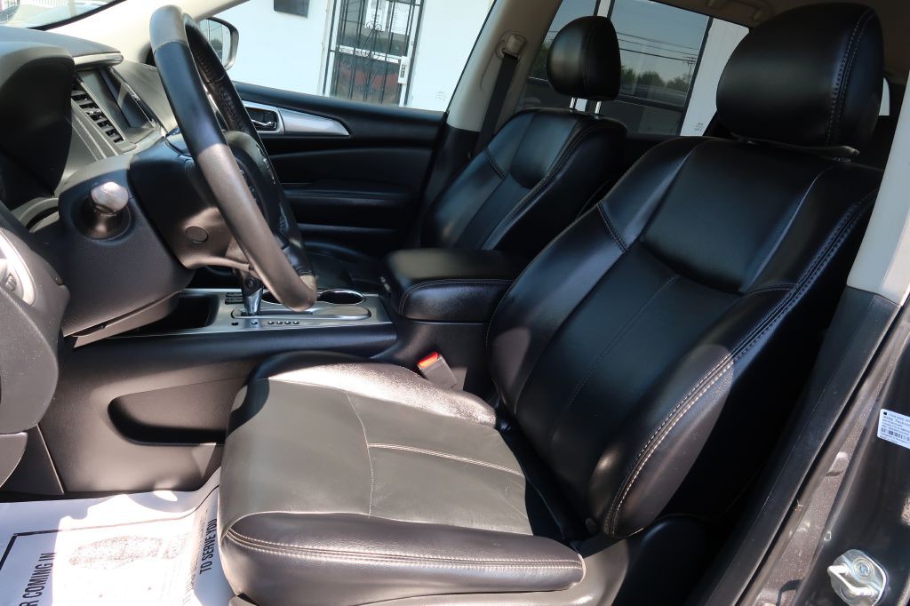2020 Nissan Pathfinder Image 6