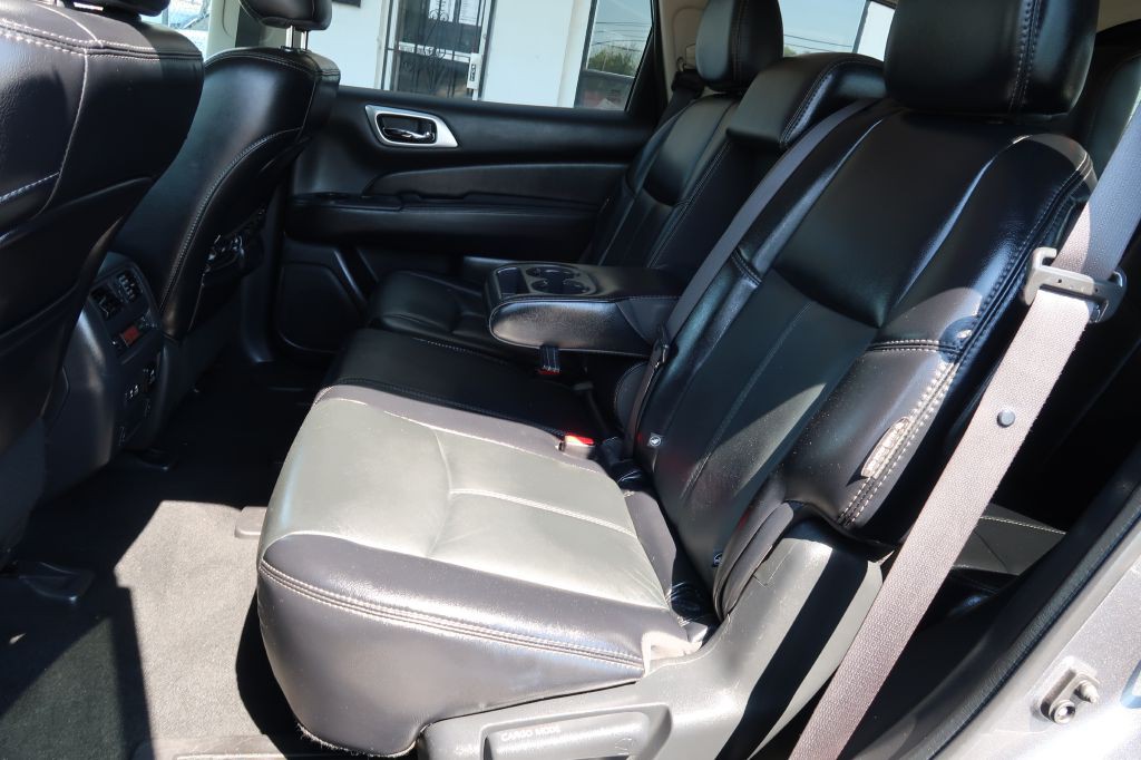 2020 Nissan Pathfinder Image 8