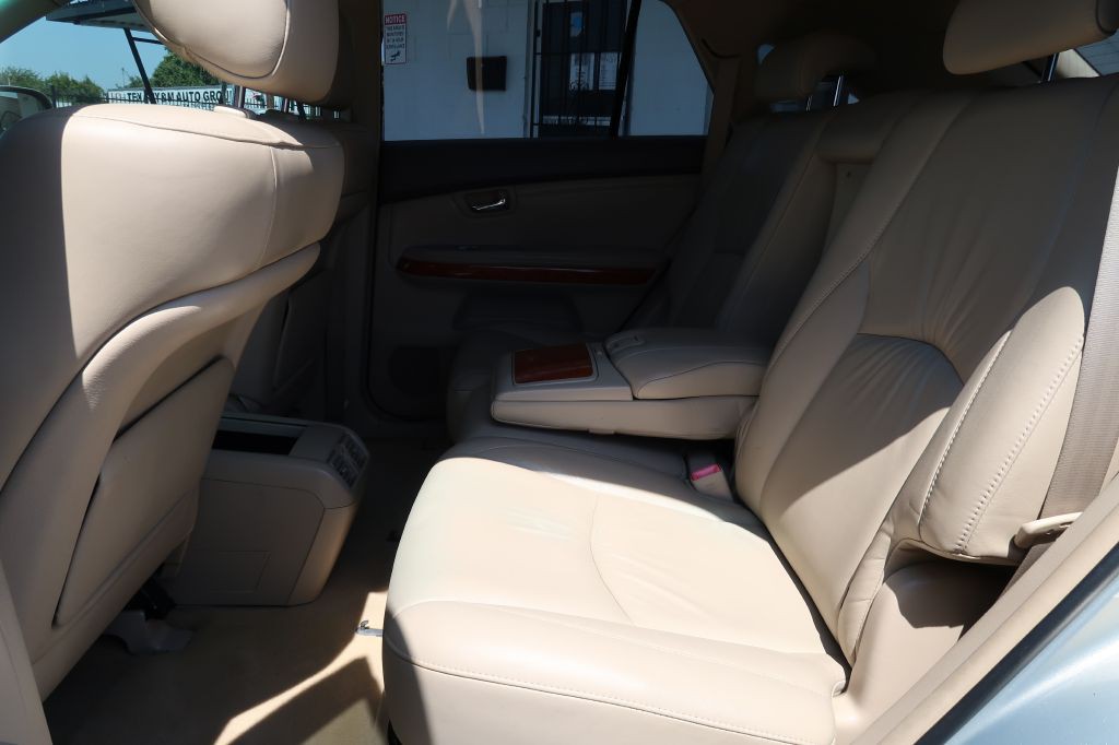 2004 Lexus RX Image 7