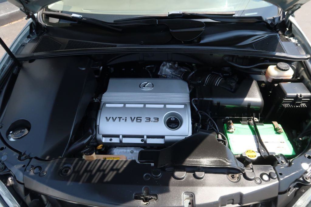 2004 Lexus RX Image 11