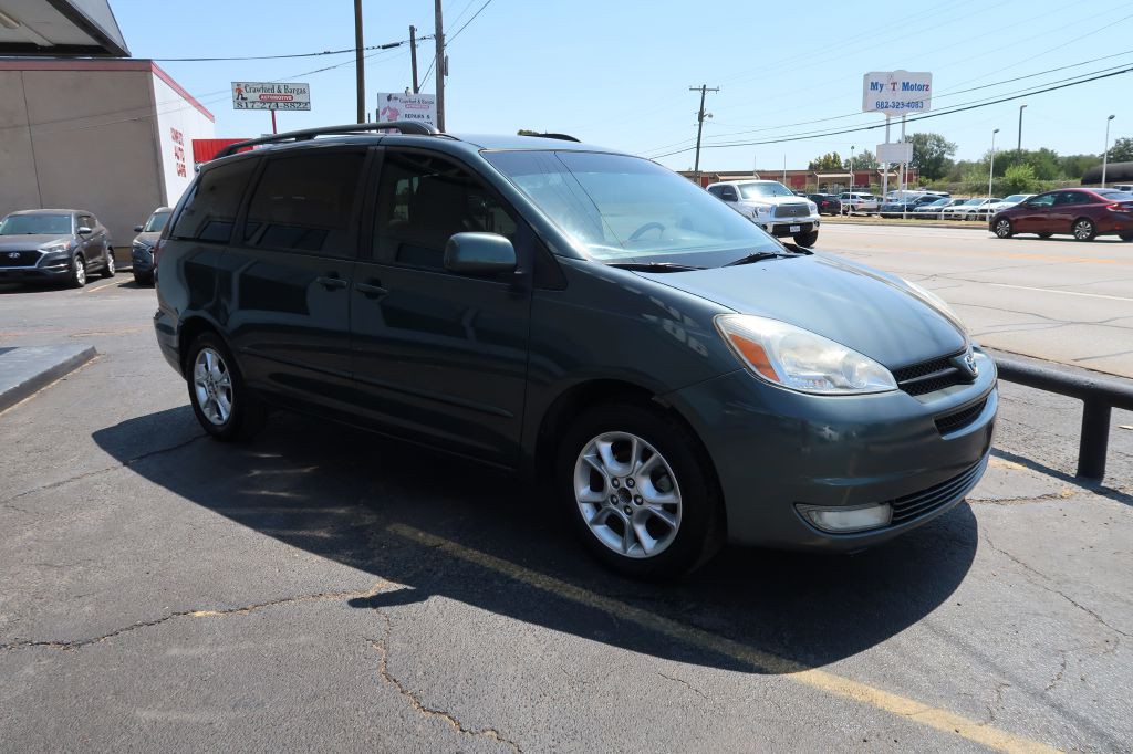 2005 Toyota Sienna Image 2