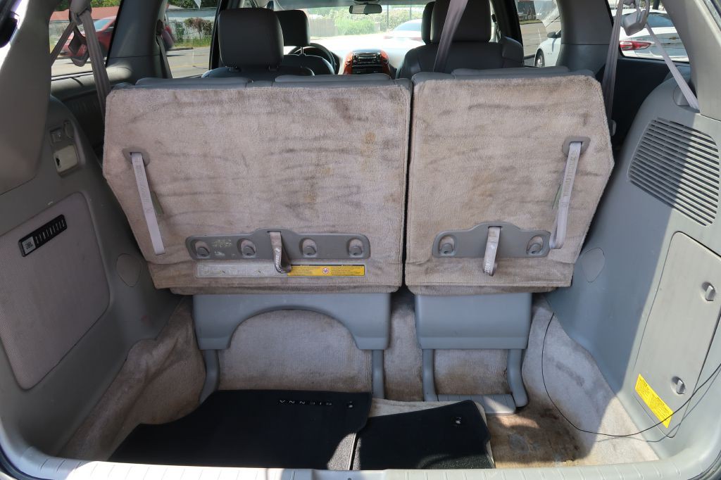 2005 Toyota Sienna Image 12