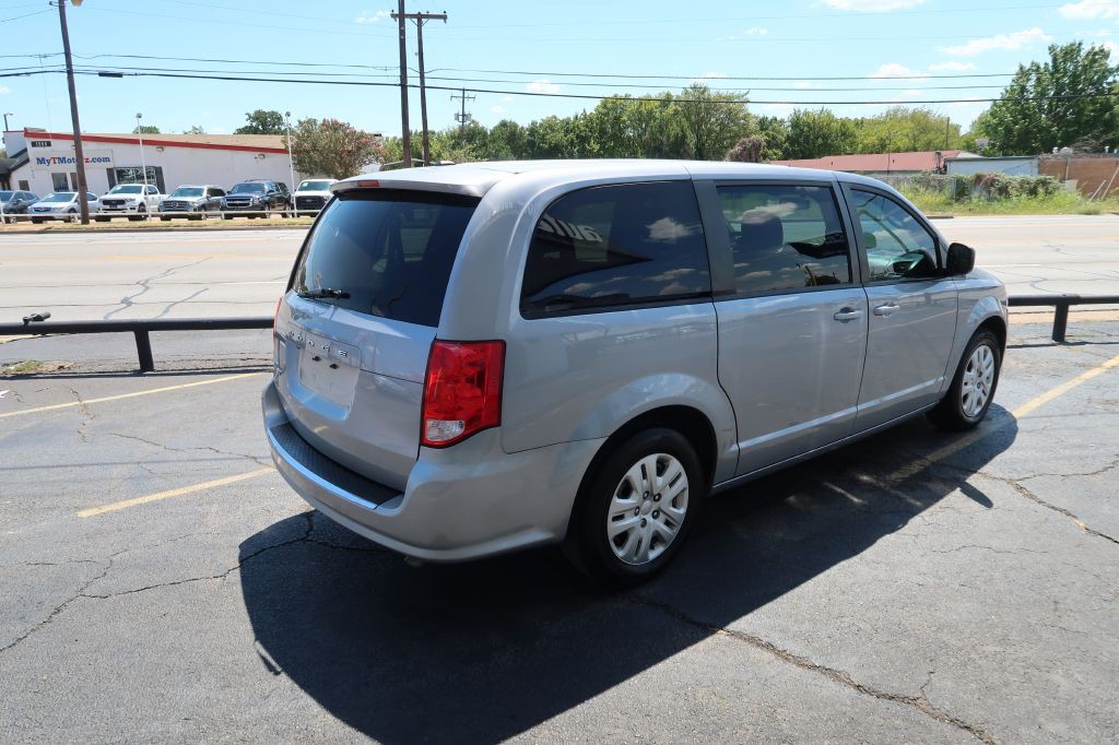 2018 Dodge Grand Caravan Image 3