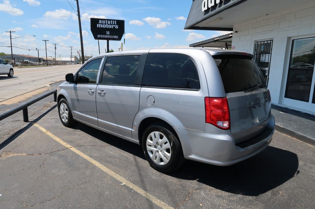 2018 Dodge Grand Caravan Image 4