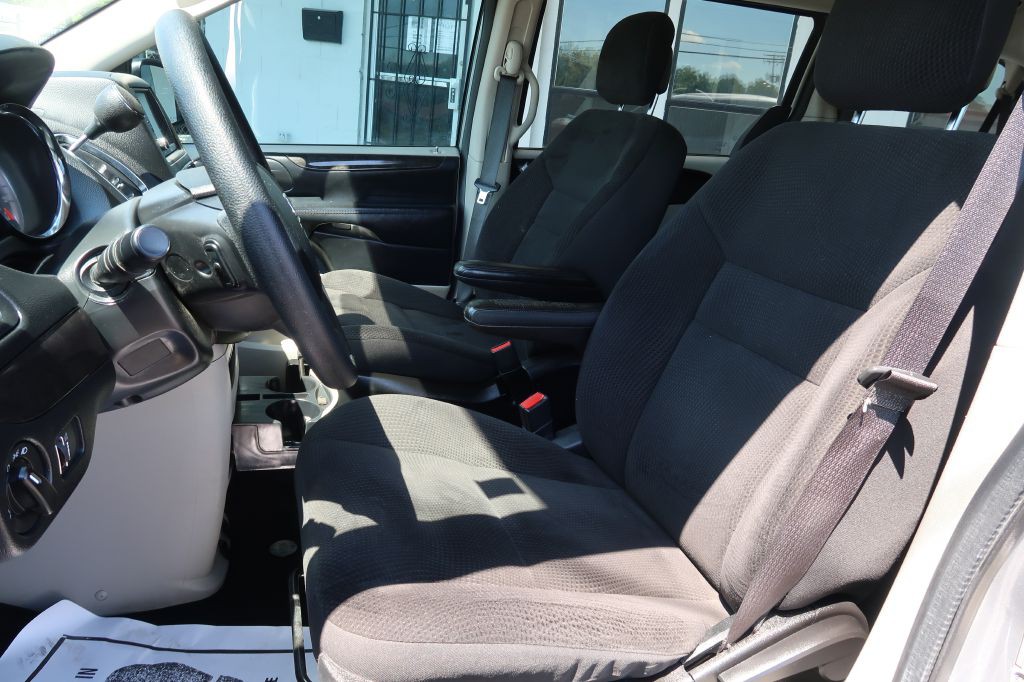 2018 Dodge Grand Caravan Image 5
