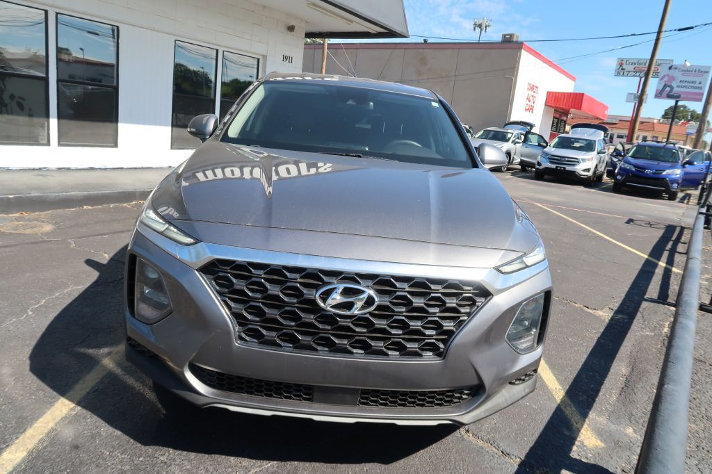 2019 Hyundai Santa Fe Image 2