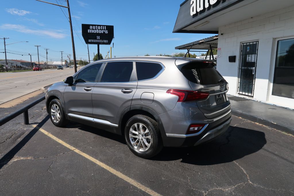 2019 Hyundai Santa Fe Image 5