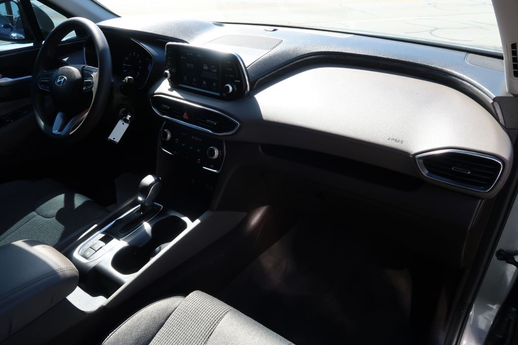 2019 Hyundai Santa Fe Image 12