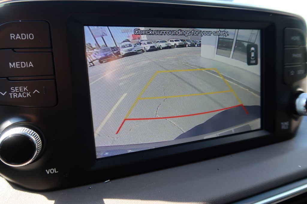 2019 Hyundai Santa Fe Image 17
