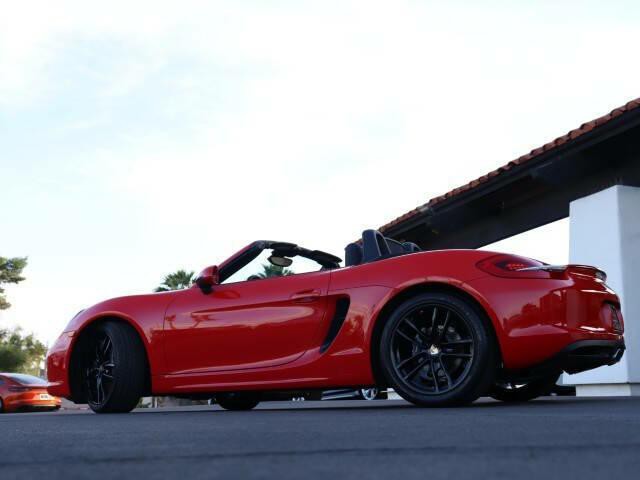 2015 Porsche Boxster Image 16