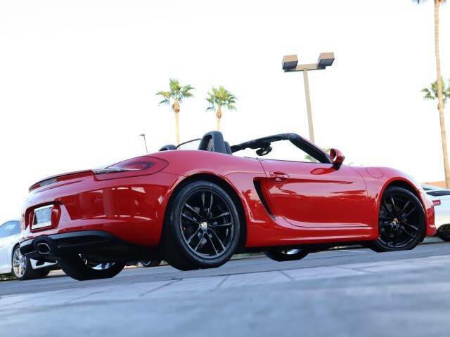 2015 Porsche Boxster Image 18