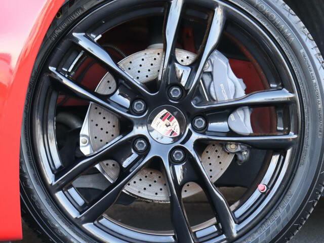 2015 Porsche Boxster Image 48