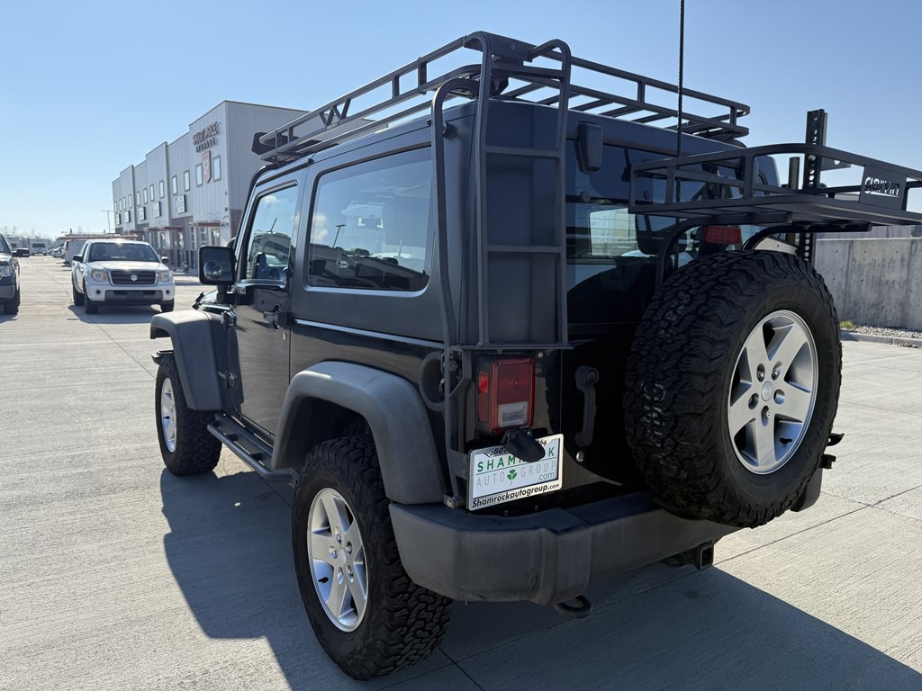 2010 Jeep Wrangler Image 5