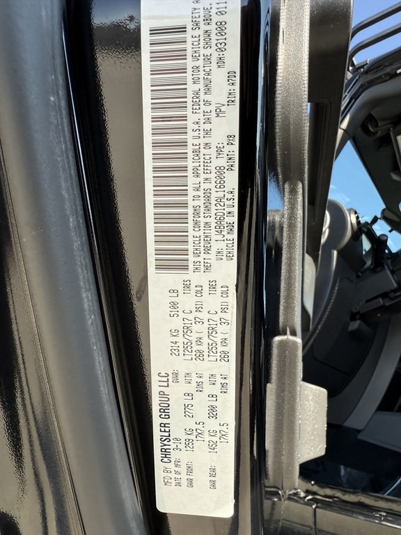 2010 Jeep Wrangler Image 38