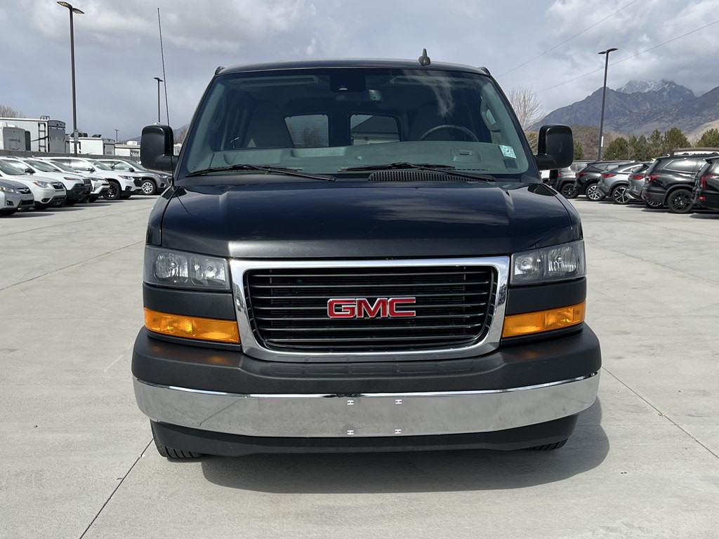 2021 GMC Savana Image 8