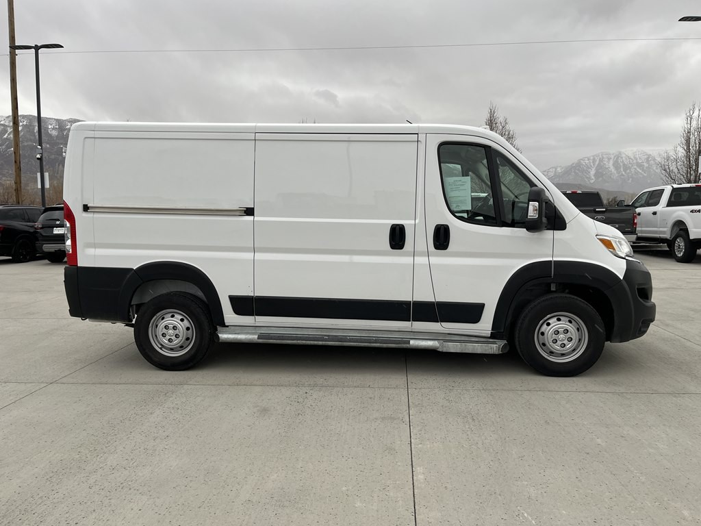 2023 RAM Promast 25lr136 Image 2