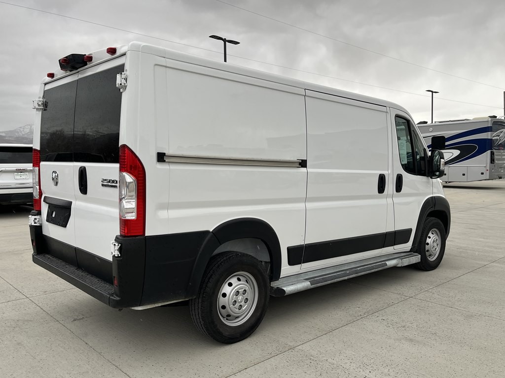 2023 RAM Promast 25lr136 Image 3