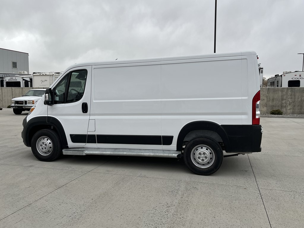 2023 RAM Promast 25lr136 Image 6
