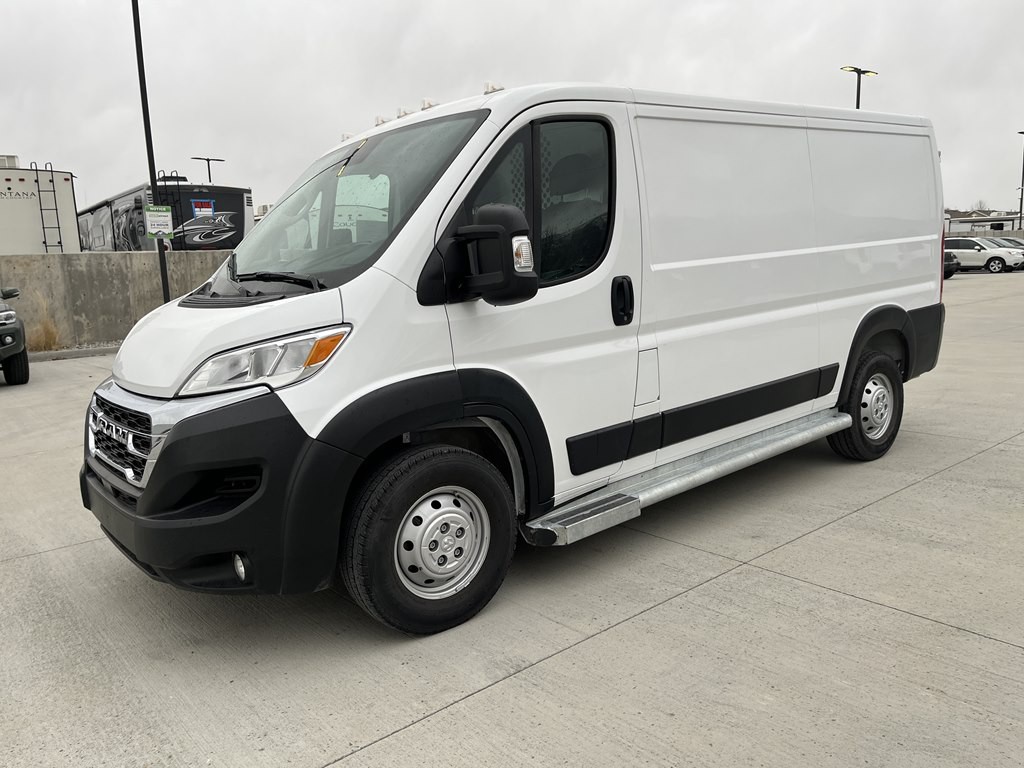 2023 RAM Promast 25lr136 Image 7