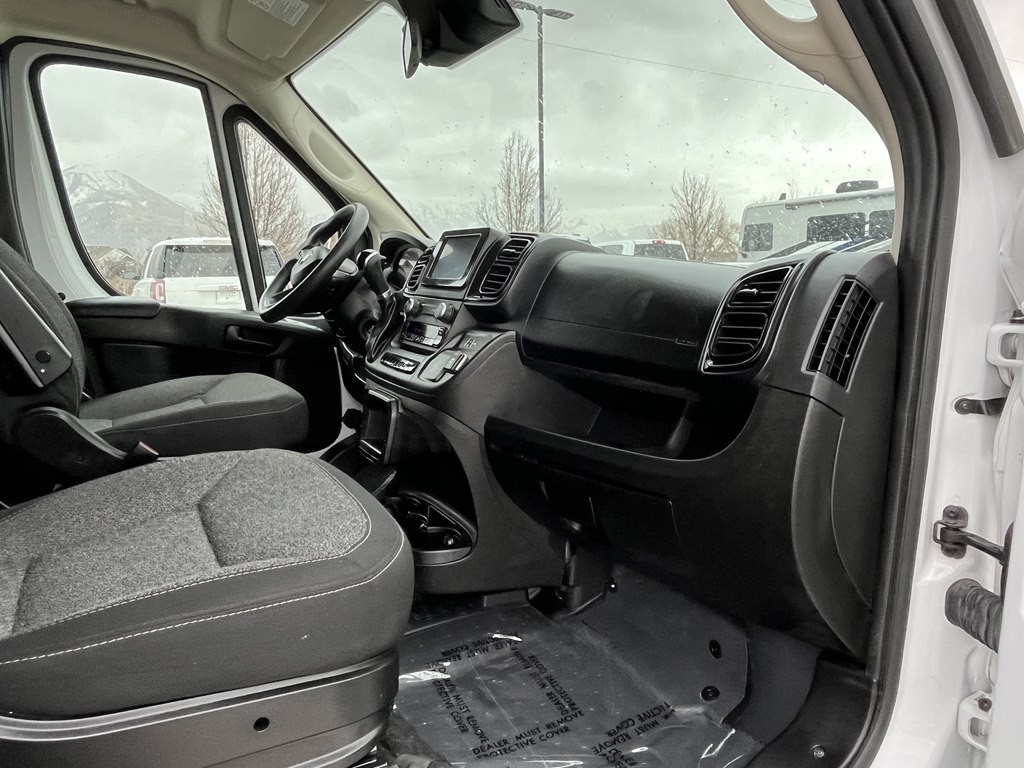 2023 RAM Promast 25lr136 Image 11
