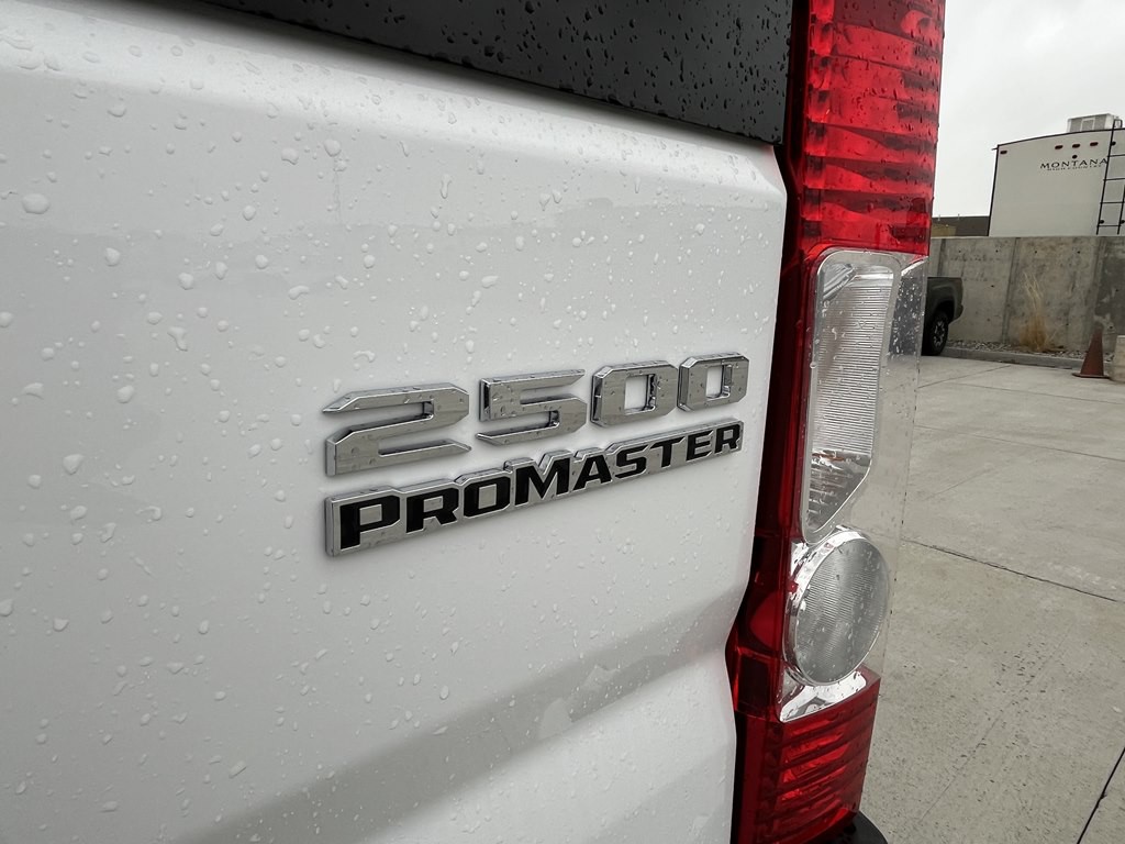 2023 RAM Promast 25lr136 Image 15