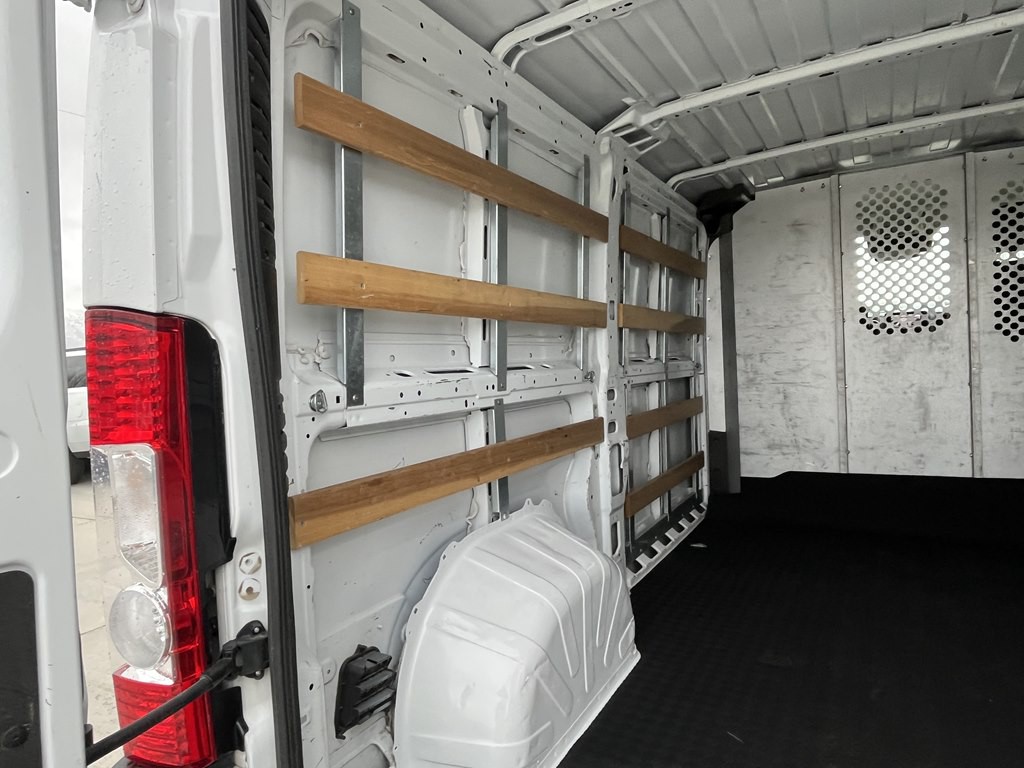 2023 RAM Promast 25lr136 Image 17